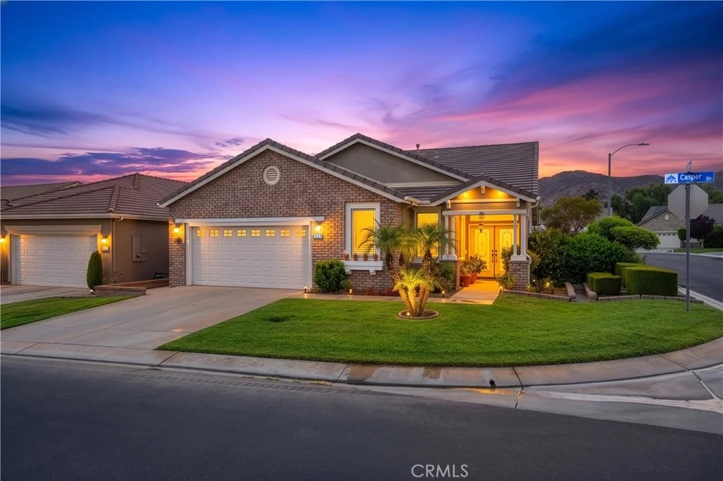Photo of 423 Casper Drive