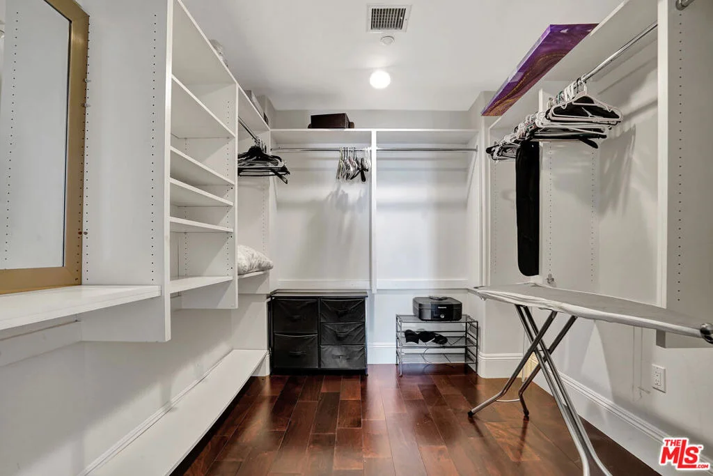 Photo of 27425 Calicut Road