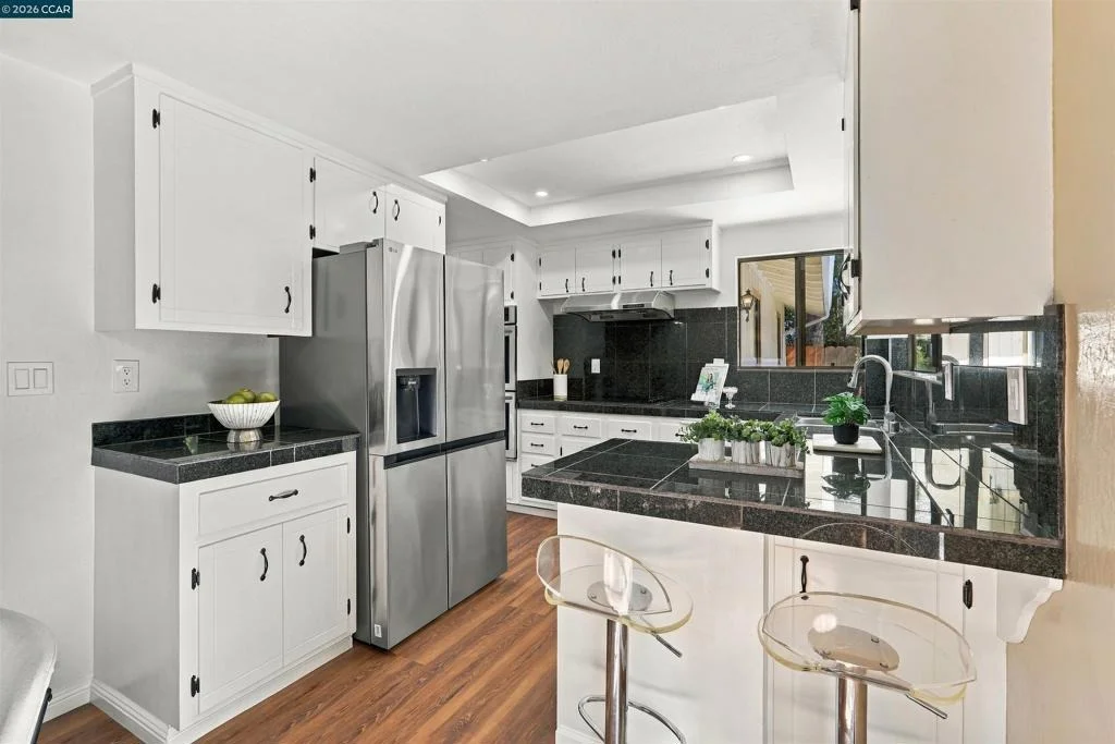 Photo of 4082 Treat Blvd