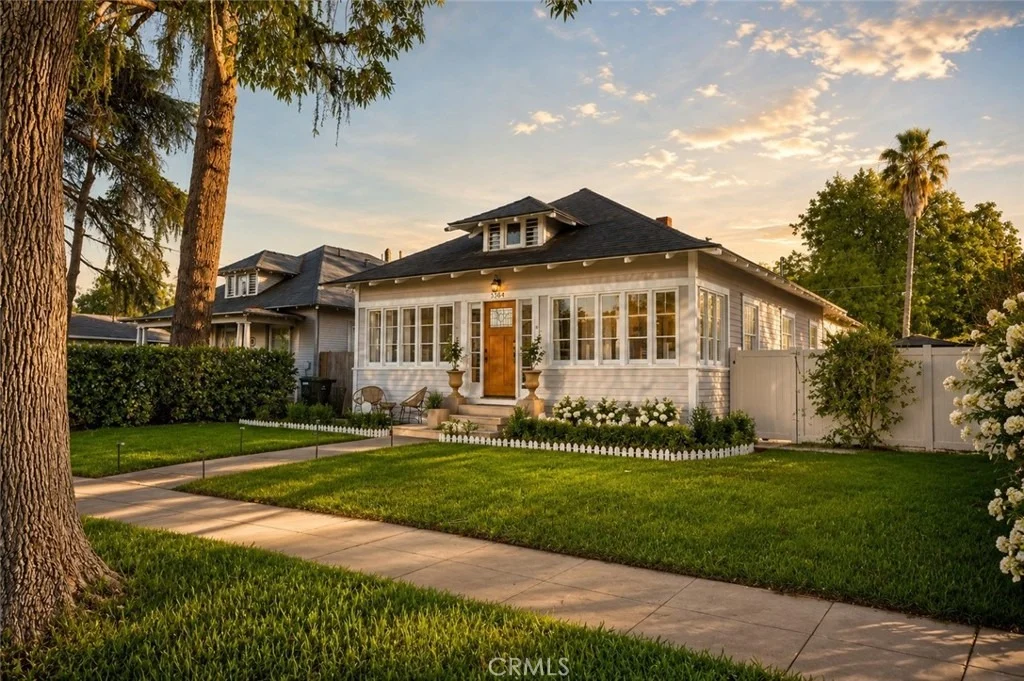 Photo of 3364 Cedar