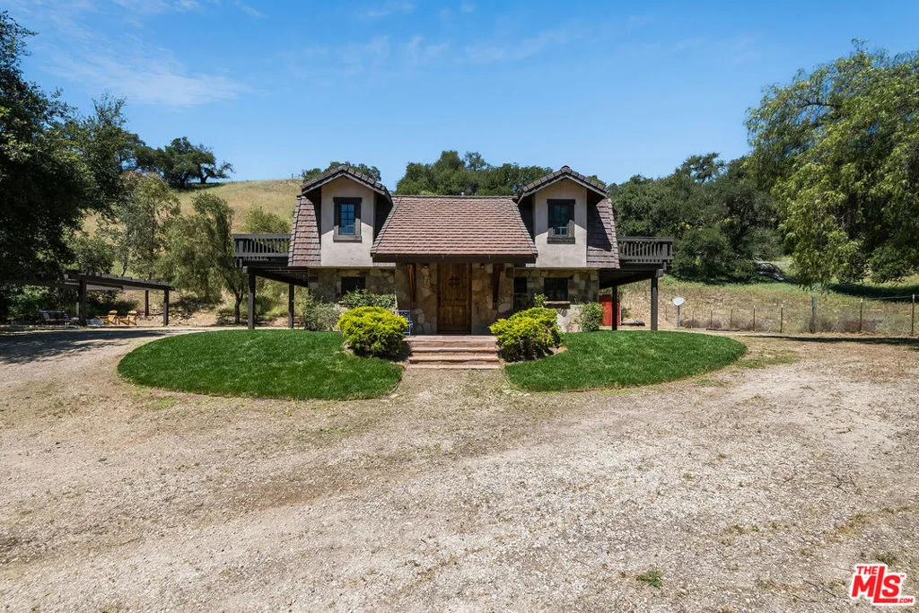 Photo of 3333 & 3349 Long Valley Road