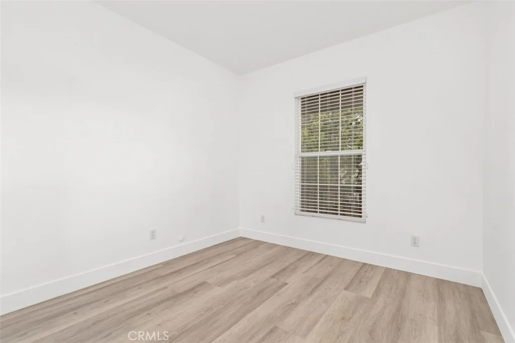 Photo of 31 Dinuba