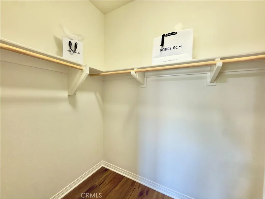 Photo of Unit 105 at 5550 Strand