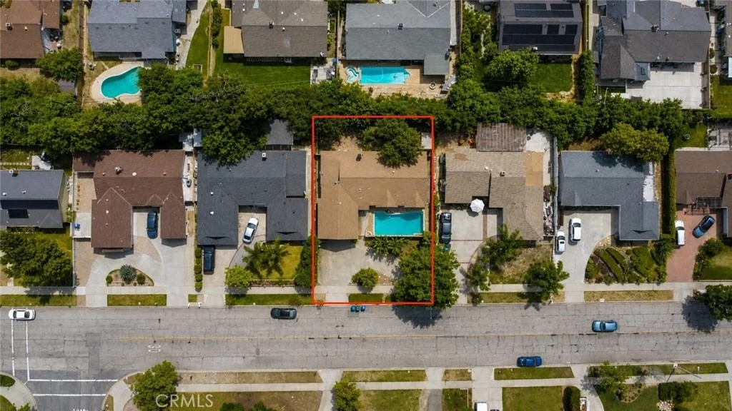 Photo of 1260 Grove Ave