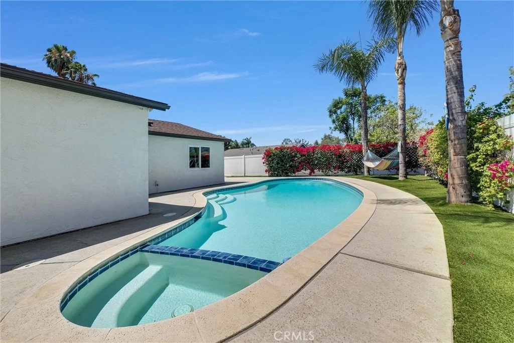 Photo of 2862 Westridge