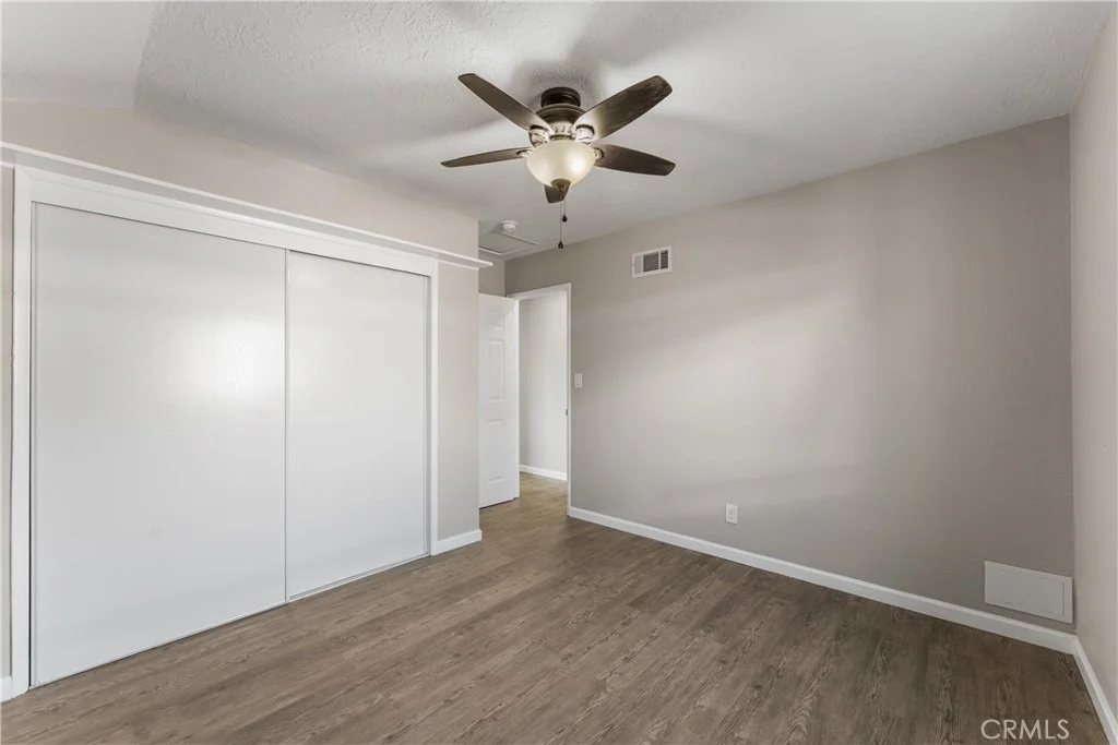 Photo of 1735 W Jenner Street