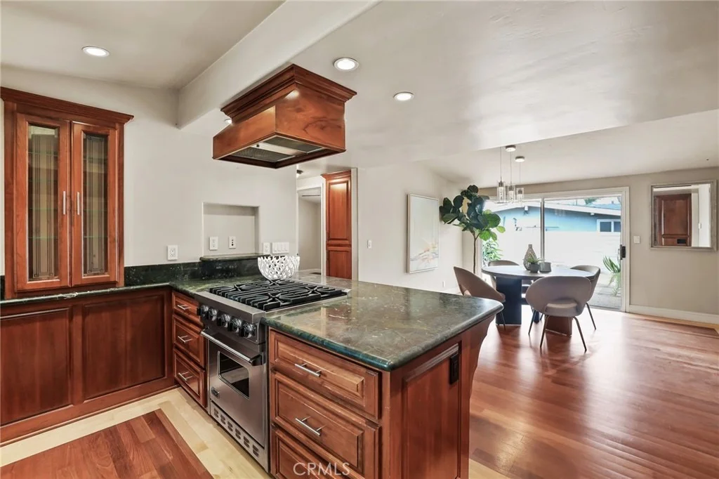 Photo of 3101 Barbados Place