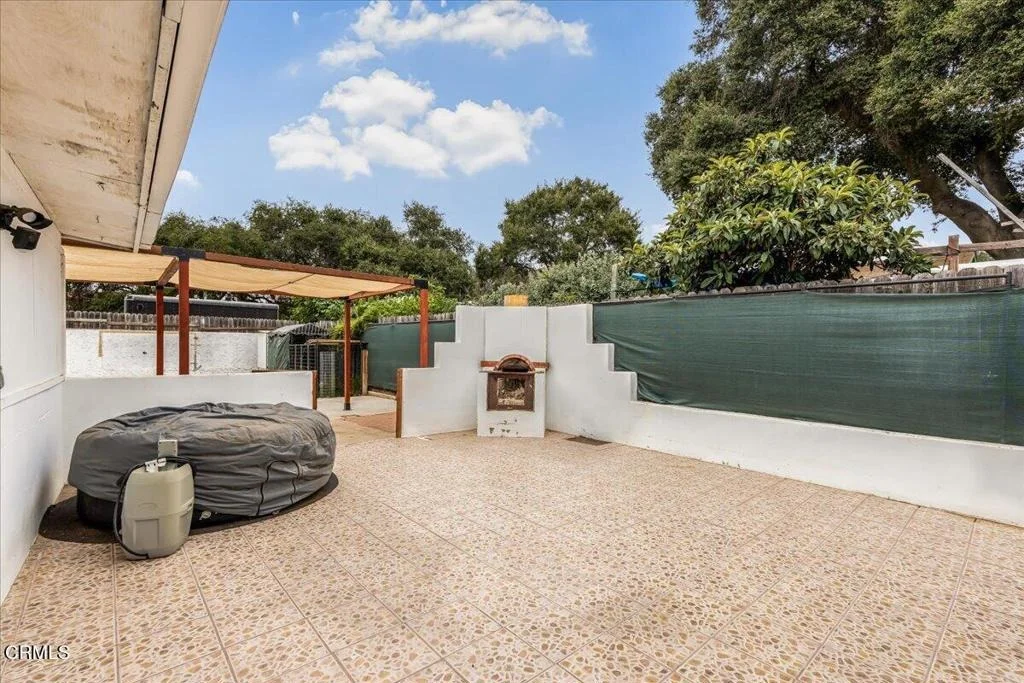 Photo of 1155 Richmond Road