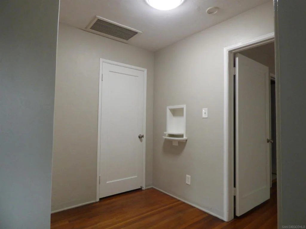 Photo of 4015 Calavo Dr
