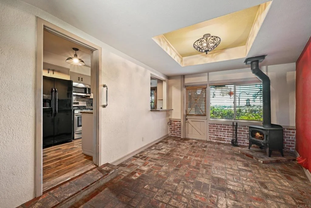 Photo of 673 Monterey Lane