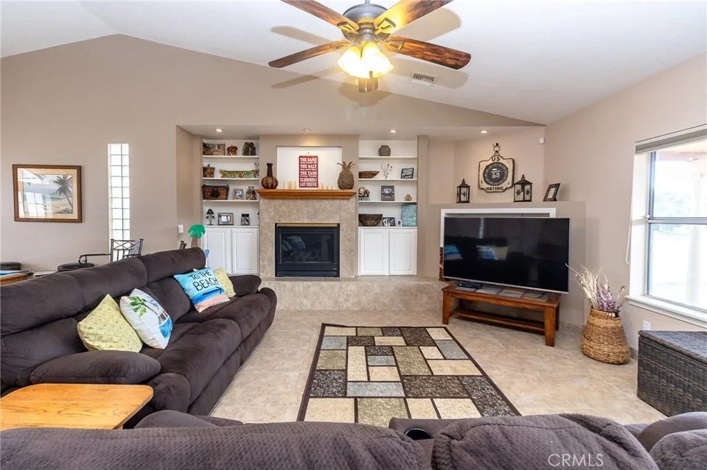 Photo of 915 Beach Drive