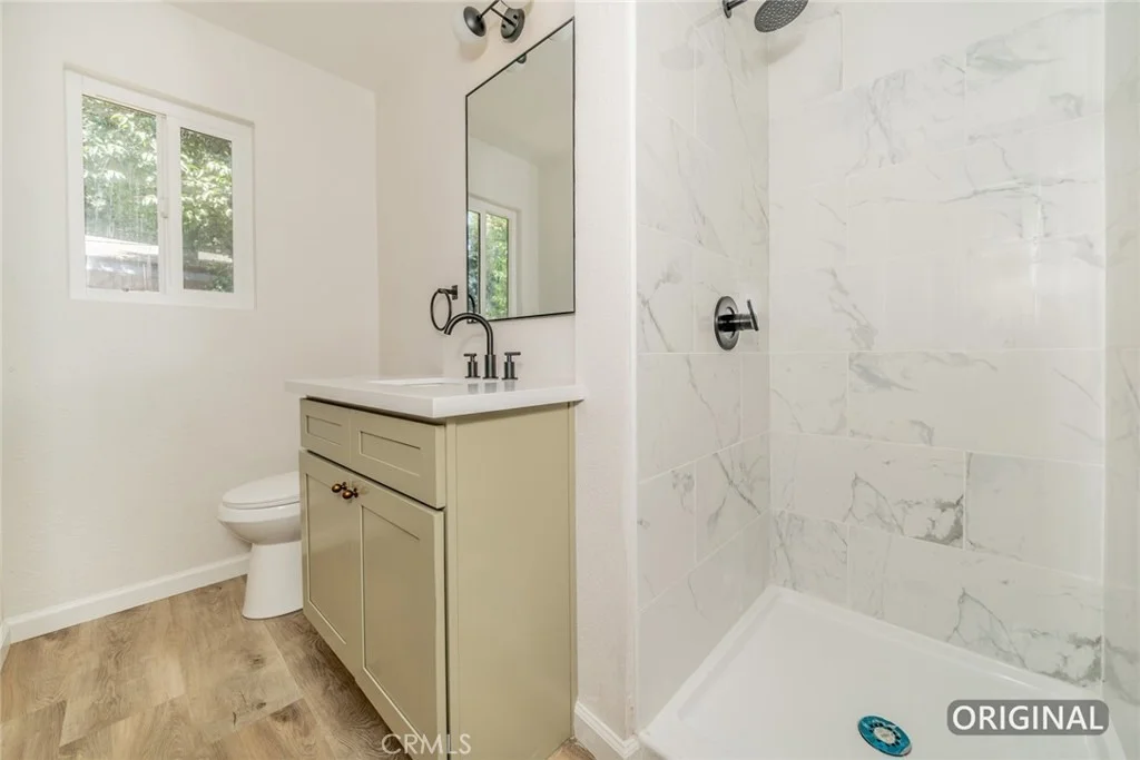 Photo of 2586 Prospect Avenue
