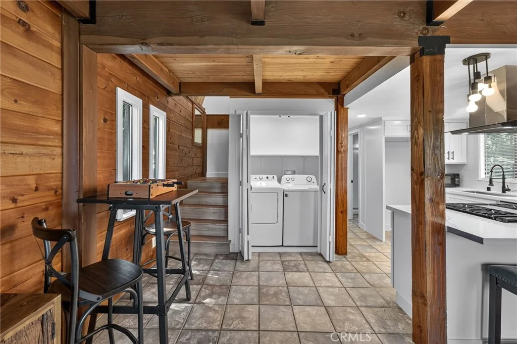 Photo of 27067 Overlook Lane