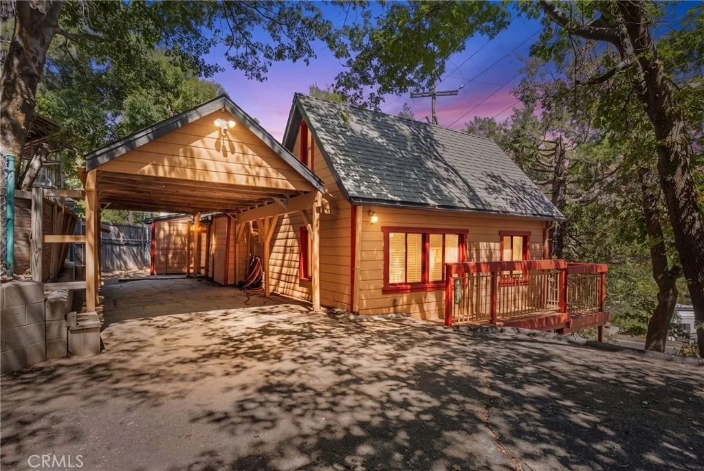 Photo of 23898 Springwater