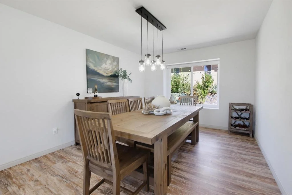 Photo of 4580 El Mirlo