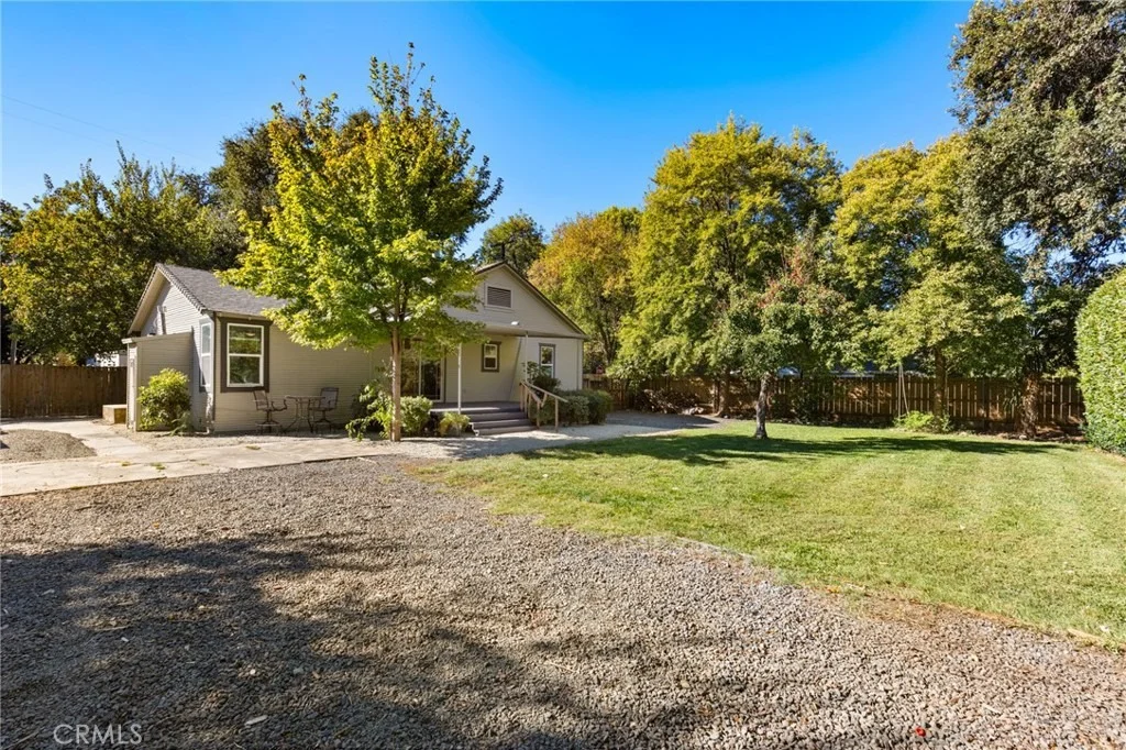 Photo of 1335 Martin St