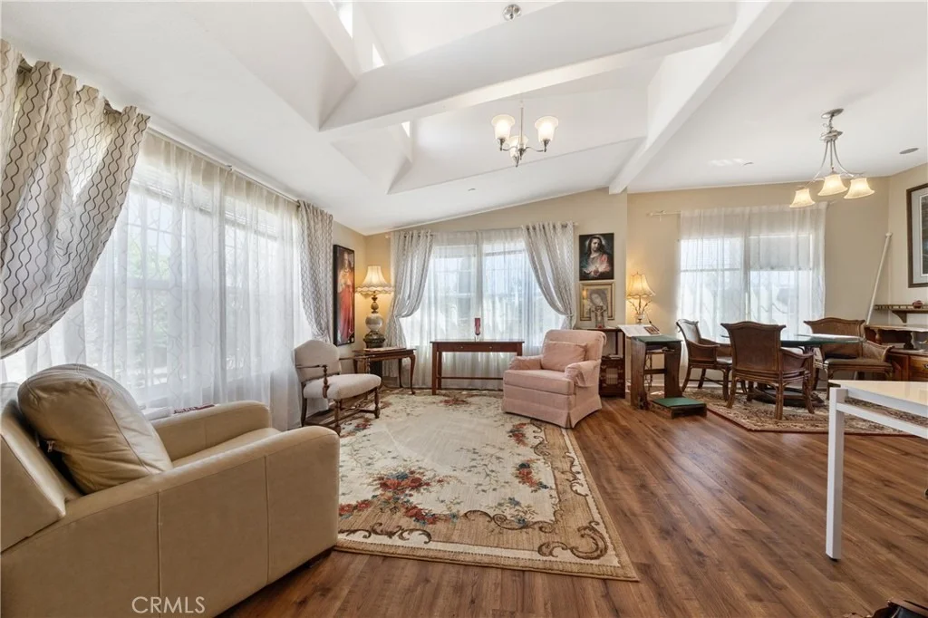 Photo of 43267 Terwilliger Road