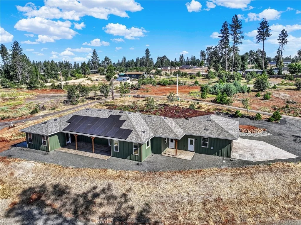 Photo of 1690 BEND LANE