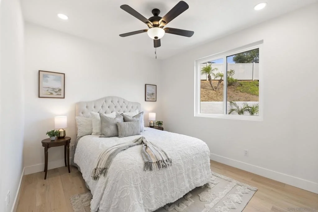 Photo of 1557 Regatta Road