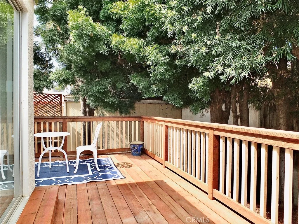 Photo of 336 Eliot Lane