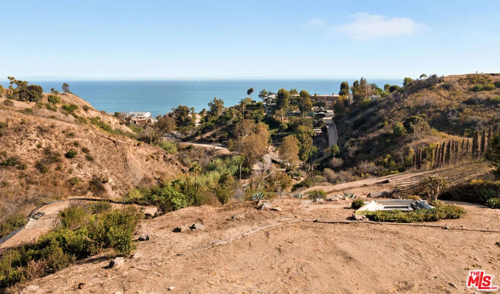 Photo of 21930 Carbon Mesa Road