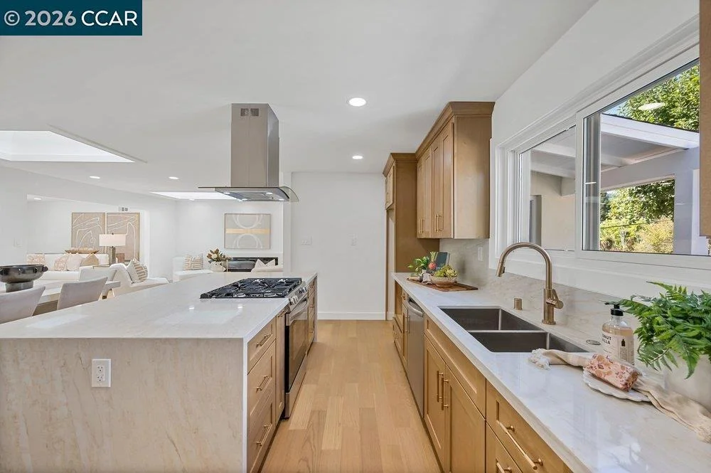 Photo of 8 Ramona Dr