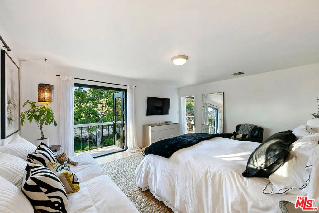 Photo of 6120 Cavalleri Road