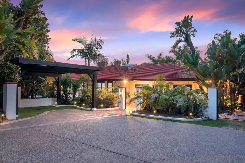 Photo of 1005 Solymar Drive