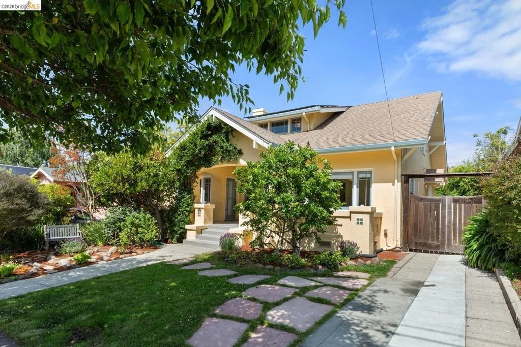 Photo of 1021 Colusa Ave