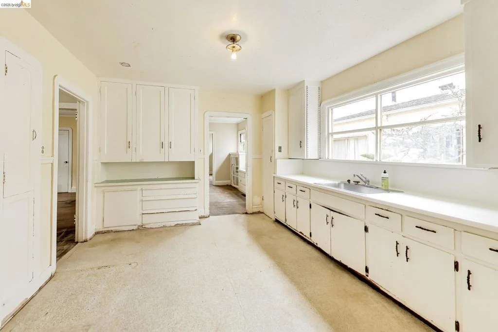 Photo of 1839 Dwight Way
