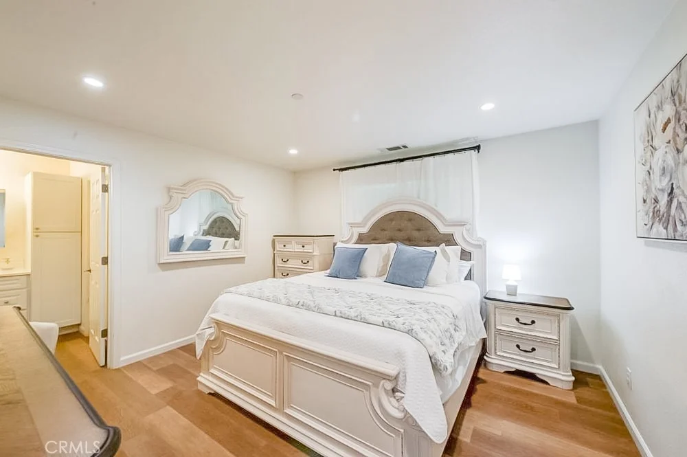 Photo of 1483 E Dottie