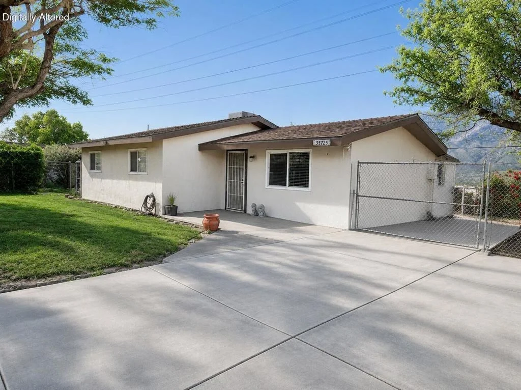 Photo of 55725 Amethyst Drive