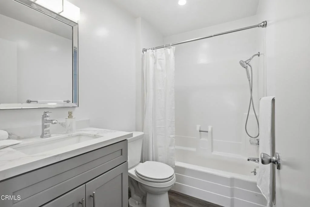 Photo of 3107 Harbor Boulevard