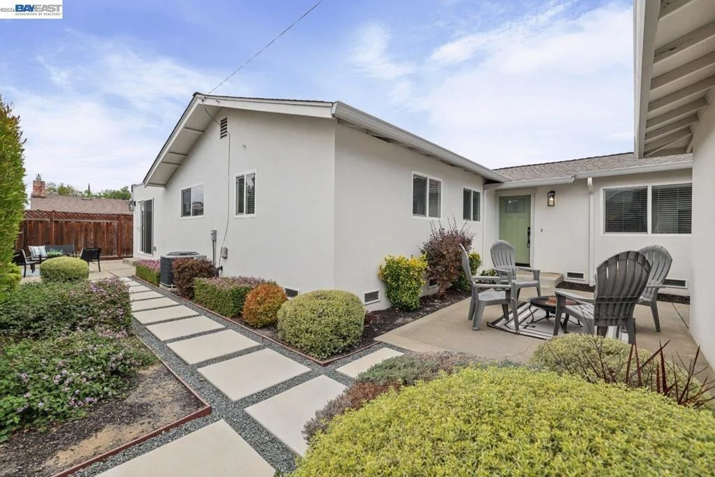 Photo of 426 Falcon Way