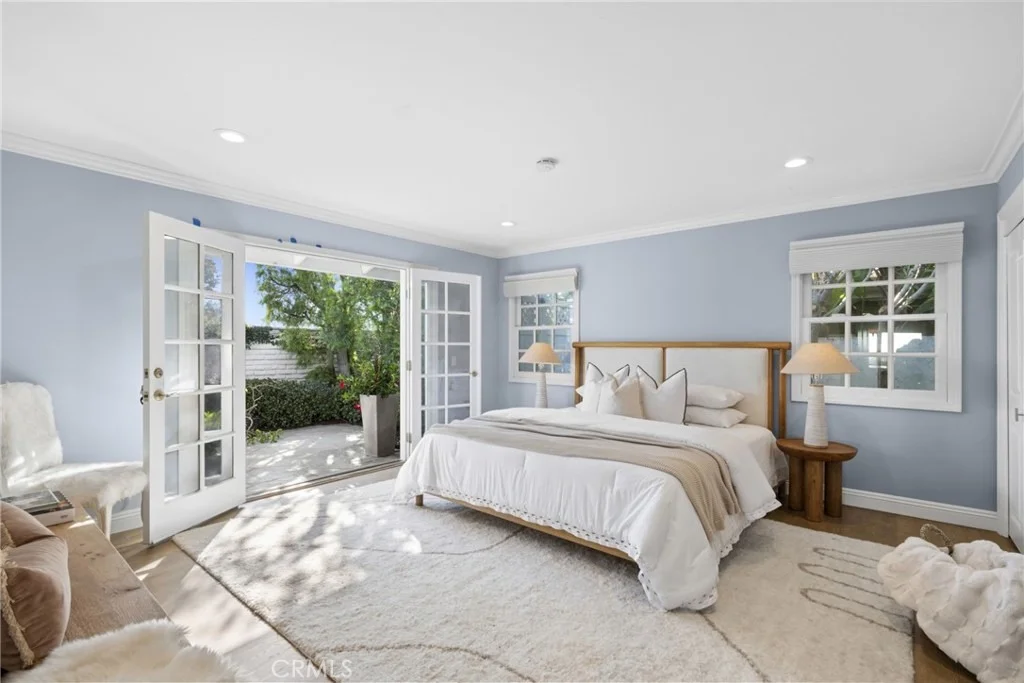 Photo of 2606 Lighthouse