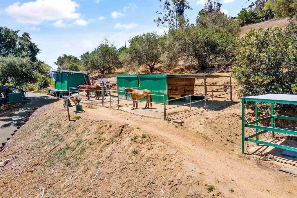 Photo of 4439 La Canada