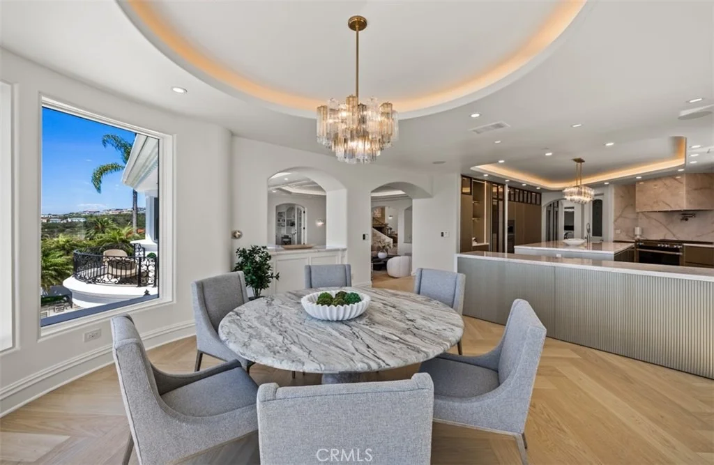 Photo of 5 Sailview