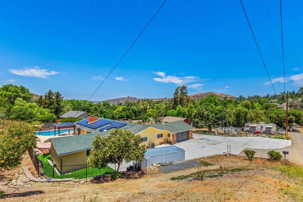 Photo of 3120 Florence