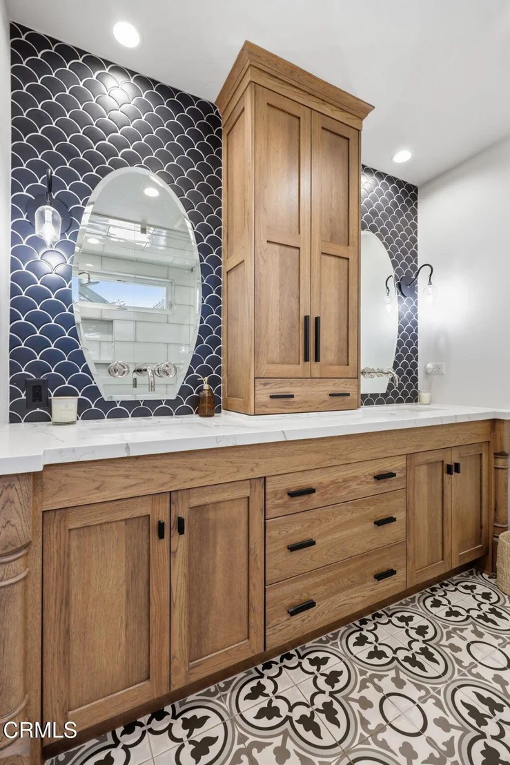 Photo of 25 Encinal Place