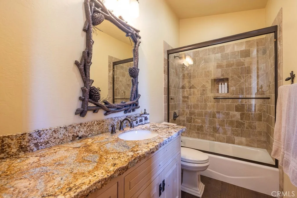 Photo of 659 Cove Drive