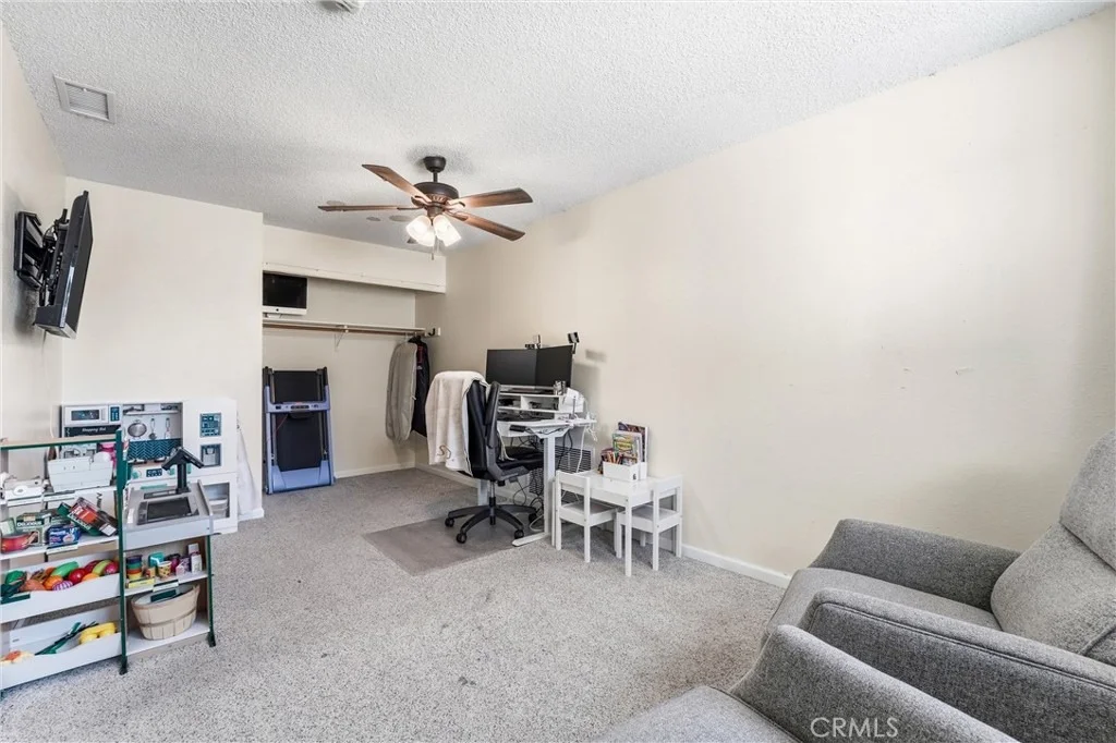 Photo of 7183 Olive