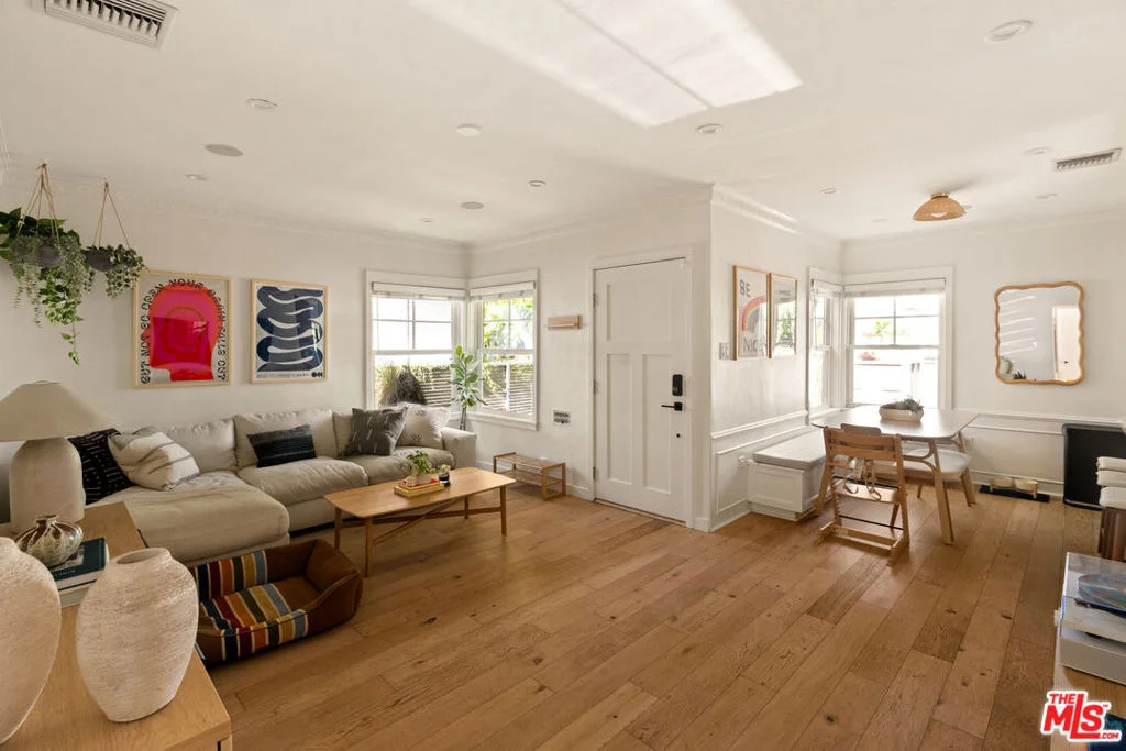 Photo of 3001 Beach Avenue