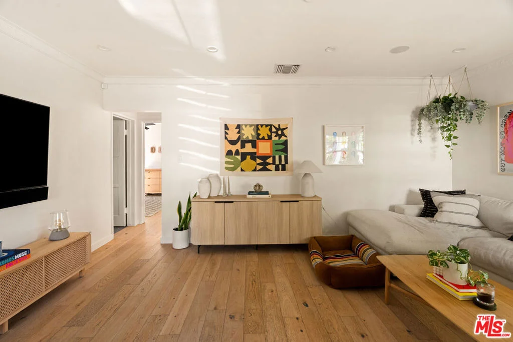 Photo of 3001 Beach Avenue