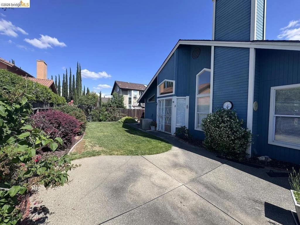 Photo of 5001 Meadow Pass Way