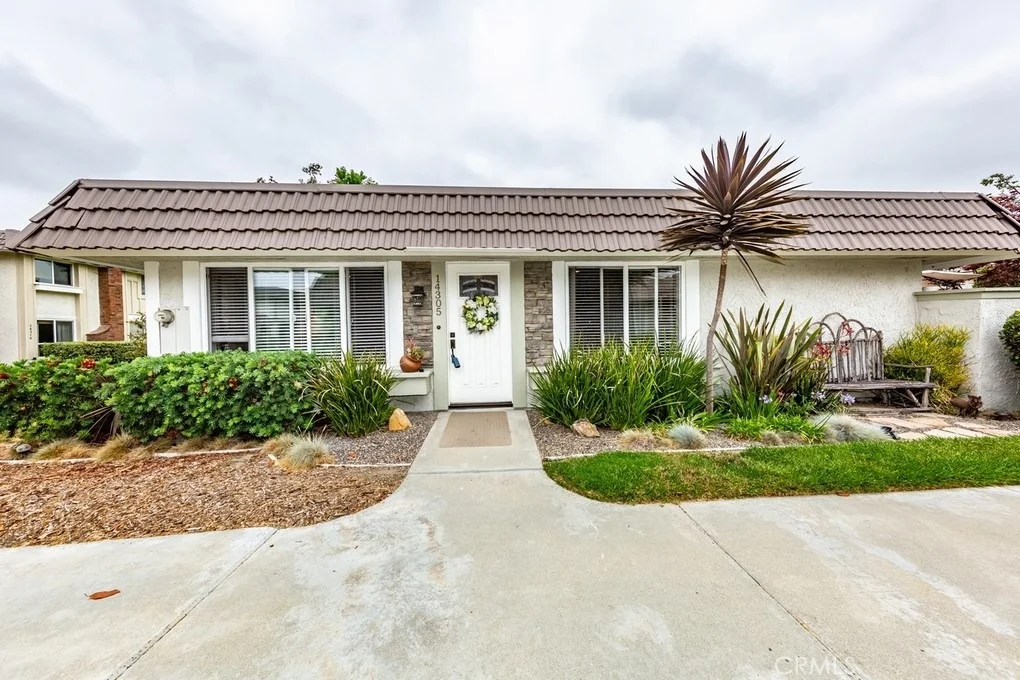 Photo of 14305 Suffolk Street