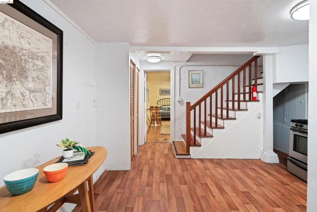 Photo of 1101 Amador Ave