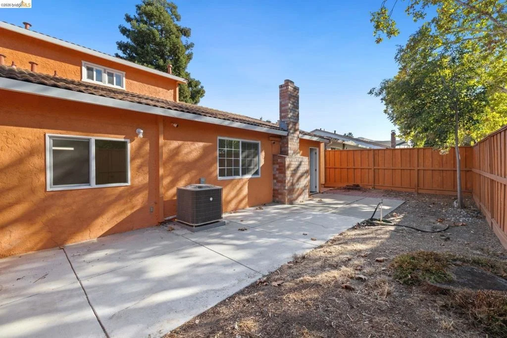Photo of 2412 Sequoia Dr