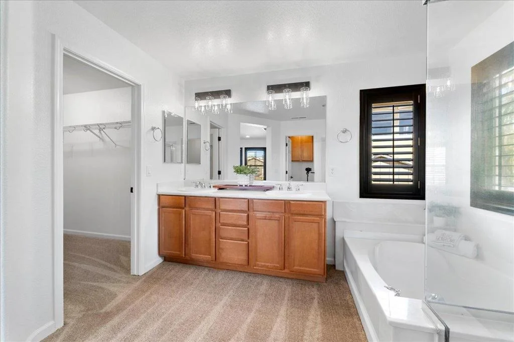 Photo of 21 La Jolla Street