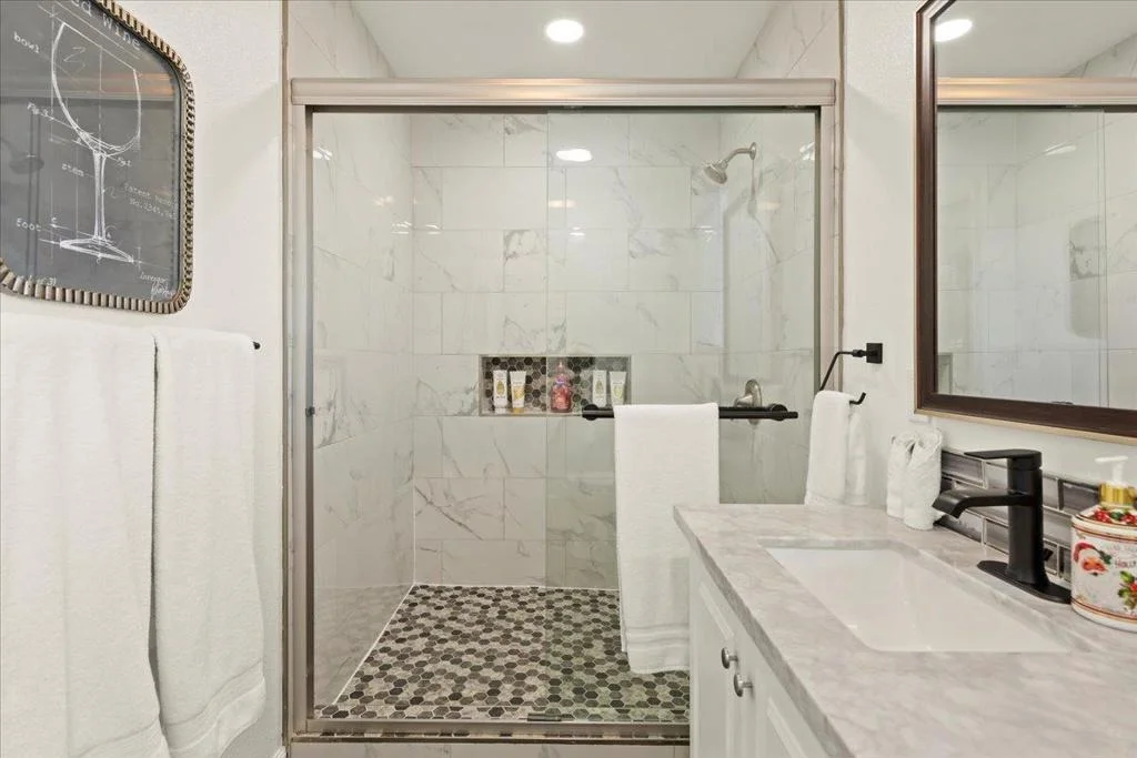 Photo of 2180 Patton Ave