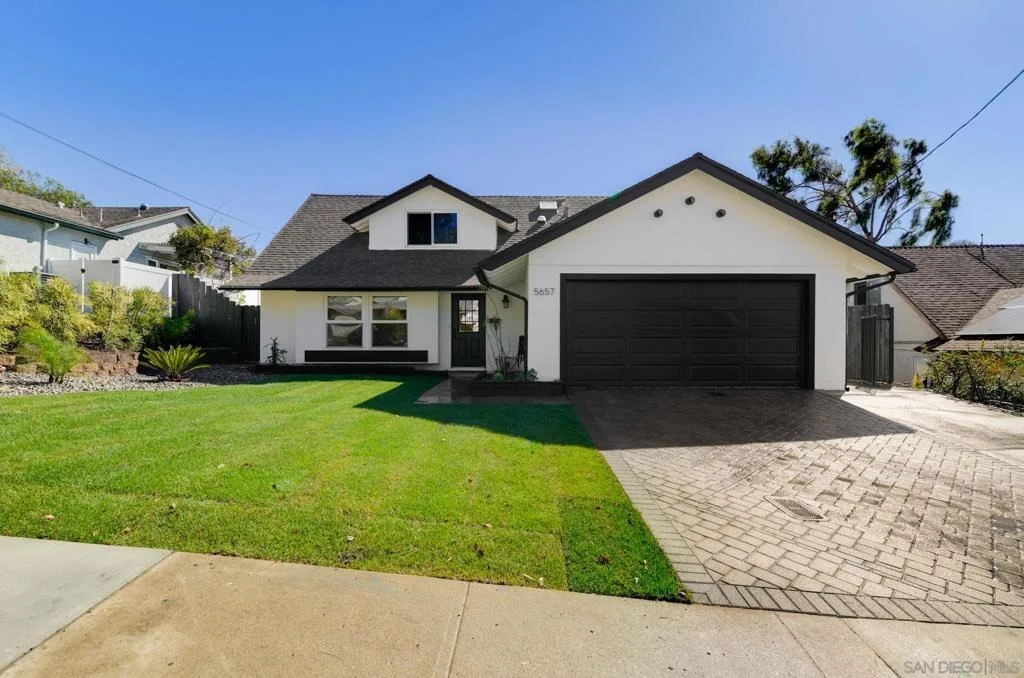 Photo of 5657 Red River Dr.